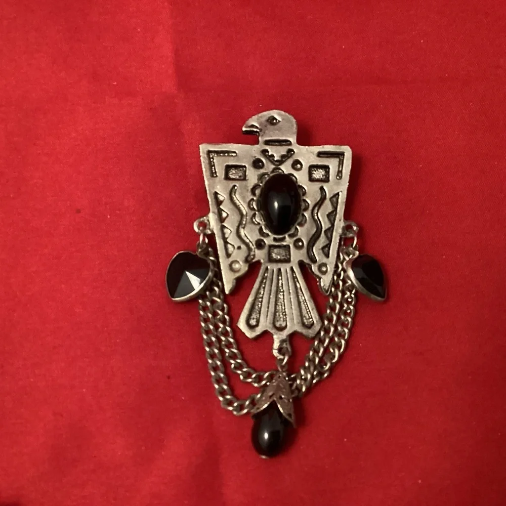 Silvertone metallic bird brooch - Picture 1 of 4